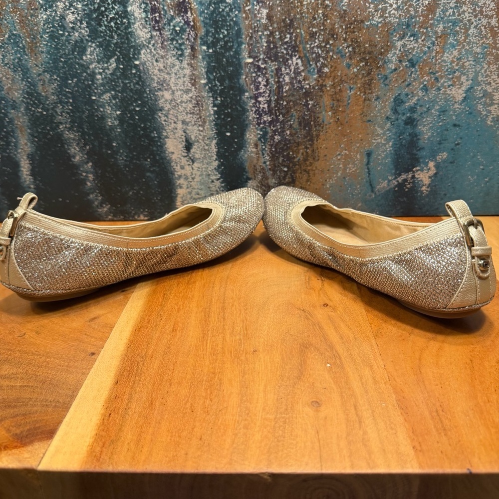 Bandolino Metallic Knit Ballet Flats – Gold Sparkle Slip-On Shoes Size 7M (VGUC) - Picture 8 of 12